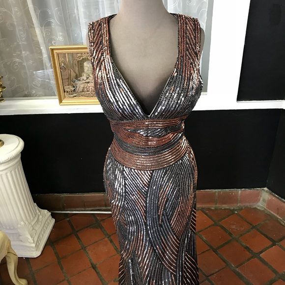 *Sold* Black and bronze dress - Picture 3 of 7